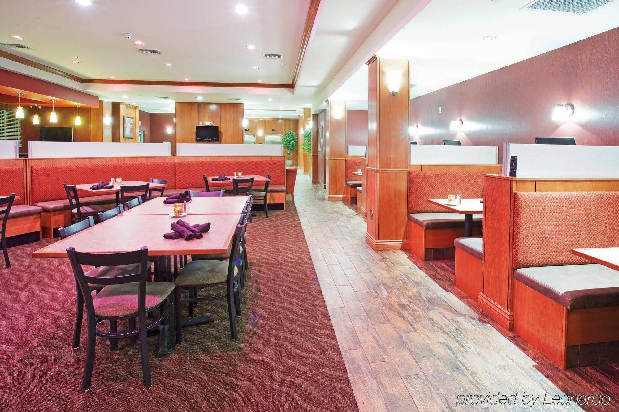 Holiday Inn Casper East-Medical Center By Ihg Buitenkant foto